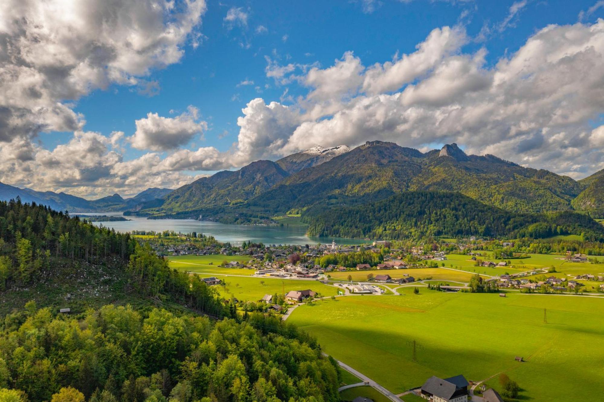 Suite Apartment Modern Getaway - Neu Renoviert - Strobl Am Wolfgangsee ストローブル エクステリア 写真