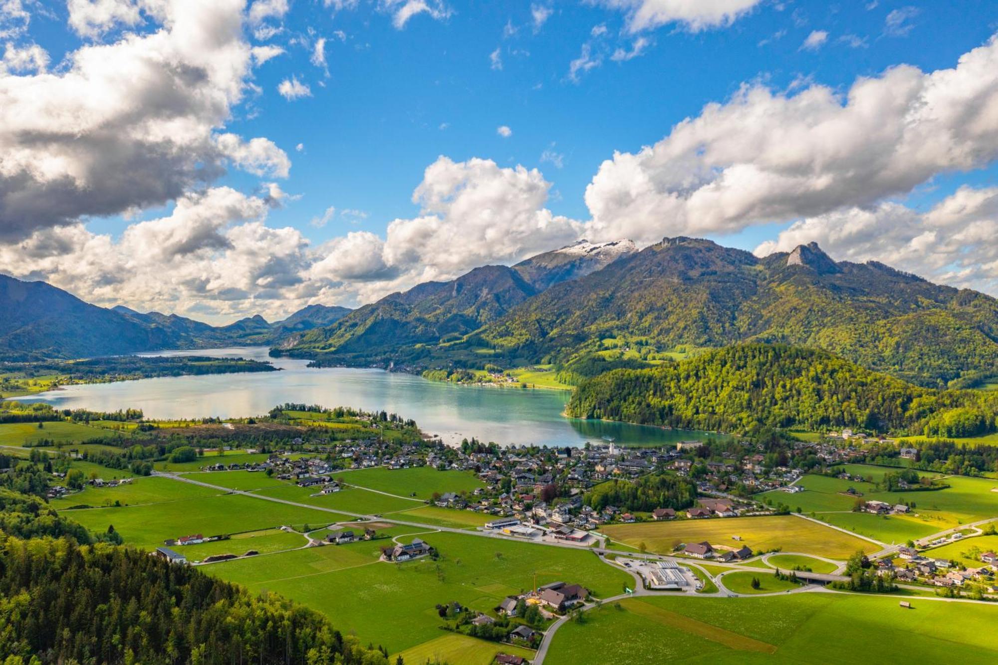 Suite Apartment Modern Getaway - Neu Renoviert - Strobl Am Wolfgangsee ストローブル エクステリア 写真