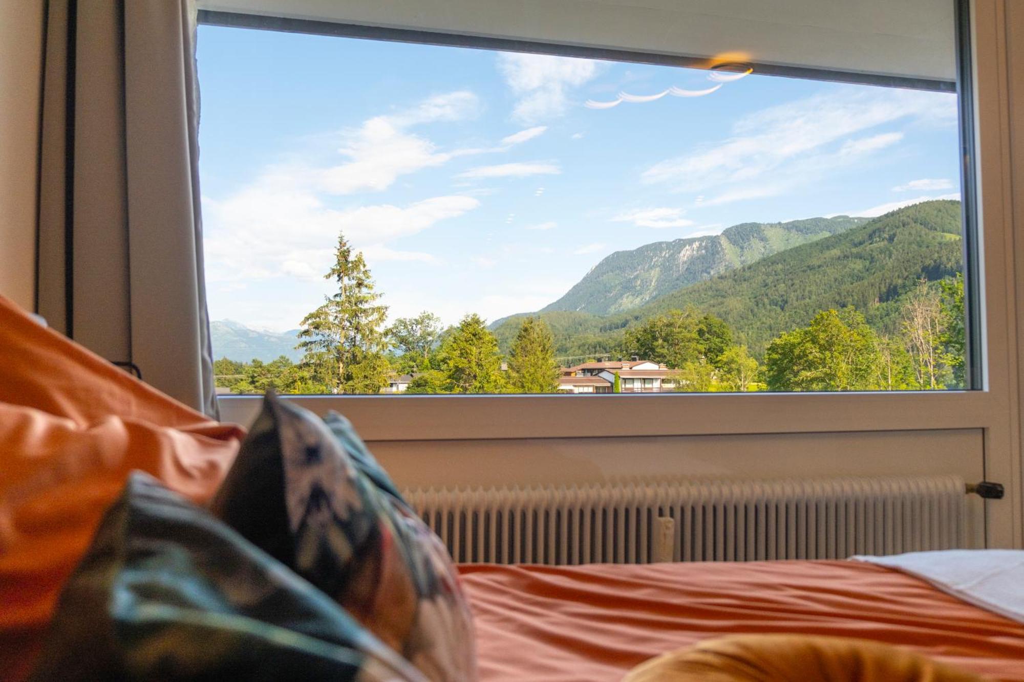 Suite Apartment Modern Getaway - Neu Renoviert - Strobl Am Wolfgangsee ストローブル エクステリア 写真